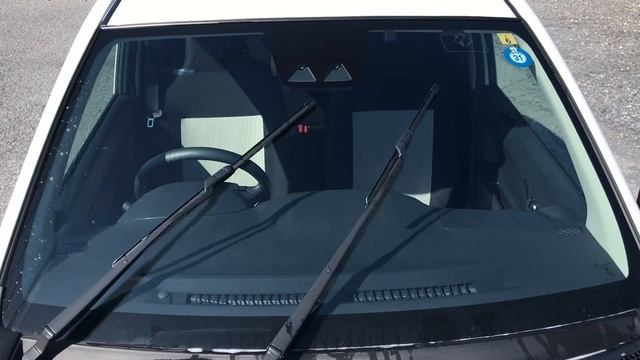 Daihatsu Mira e:S(LA350S, 2017) wipers смотреть онлайн