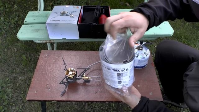 Горелка Primus OmniLite Ti - первый запуск от газового балона. смотреть онлайн