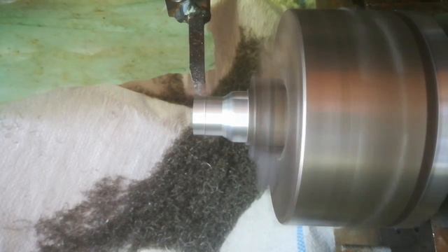 Токарка. Самодельный шпиндель на фрезерном станке :) смотреть онлайн