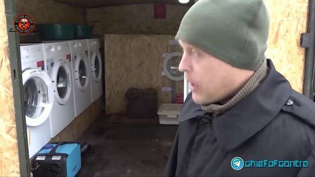 Комфорт в полевых условиях кадры работы полевого банно-прачечного комплекса ЦВО смотреть онлайн