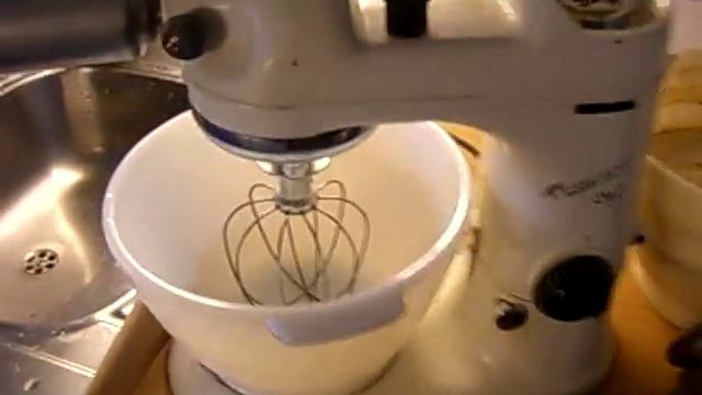 Kenwood Chef A700 смотреть онлайн