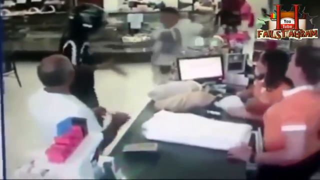 Мгновенная карма! Люди получают по заслугам #6 смотреть онлайн