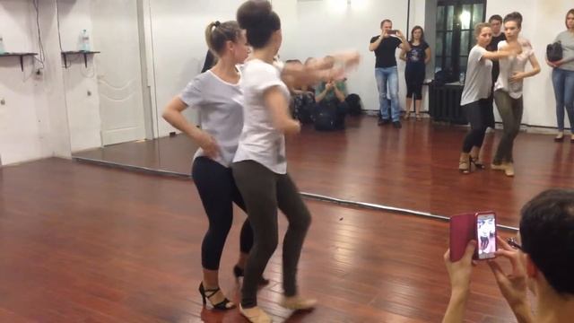 Бачата-12 от AmigosDance.ru (домашнее видео от 2 декабря 2015) смотреть онлайн