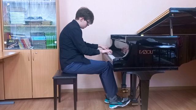 Л.Бетховен.Соната N1. фа минор. 1ч. Пацера Михаил. 15 лет смотреть онлайн