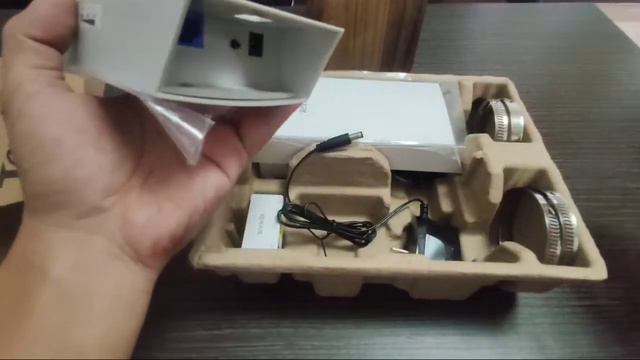Tenda 01 Point To Point Outdoor CPE (Unboxing)