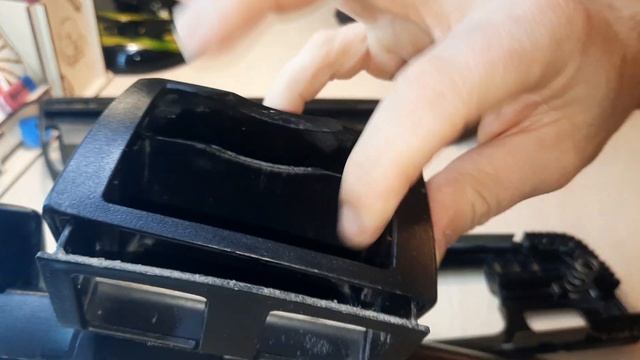 Как Разобрать Щётку Пылесоса Samsung и Заменить Трубу (2024) смотреть онлайн