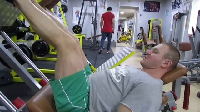 Жим ногами . Мария Голикова(Попакач часть 4)