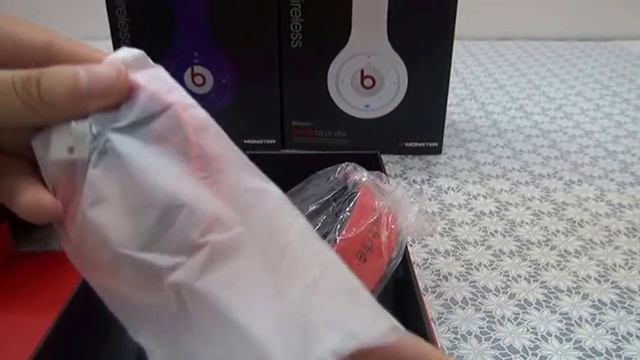 Monster Beats By Dr Dre Red Bluetooth Wireless Studio Headphones смотреть онлайн