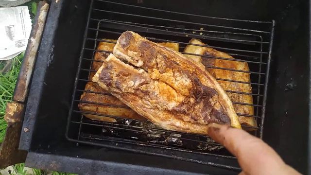 КОПТИМ САЛО🥓/НОВЫЙ РЕЦЕПТ КОПЧЕНИЯ! смотреть онлайн