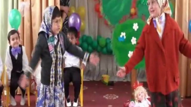 сценка "Бабушки". Видео Sirin смотреть онлайн