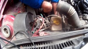 Демонтаж (вертолёта)или тяг переключения передач на гольф 4 .ПЕРВАЯ ЧАСТЬ