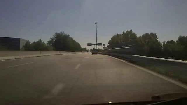 From BGY Milan-Bergamo Airport to ORIOCENTER. By car. смотреть онлайн