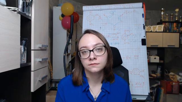 Методист отделения химии Евгения Агеева приглашает на зимнюю Олимпиадную школу МФТИ 2021 смотреть онлайн