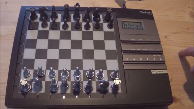 vorgestellt getunter Mephisto Chess Challenger смотреть онлайн
