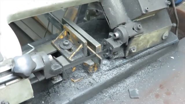 Крутая идея - ПОЛЕЗНОЕ ПРИСПОСОБЛЕНИЕ из хлама! Как сделать СВОИМИ РУКАМИ самодельные инструменты? смотреть онлайн