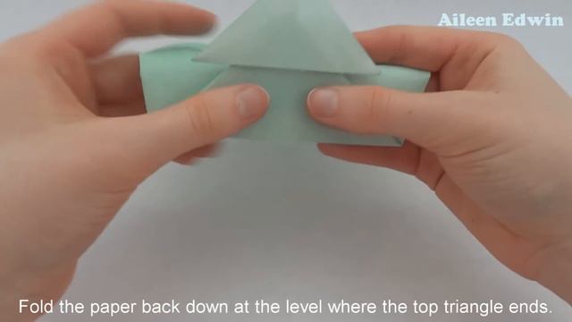 Origami Christmas Tree (Aileen Edwin) Video Tutorial *HD* смотреть онлайн