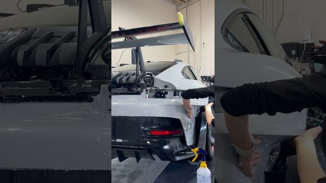 Porsche 992 GT3RS XPEL Paint protectionfilm Full coverage (The part of Door/Rear Bumper) смотреть онлайн