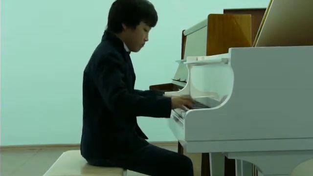 Айдосов Диас, 11 лет, С. Рахманинов, Итальянская полька, 1,14 смотреть онлайн