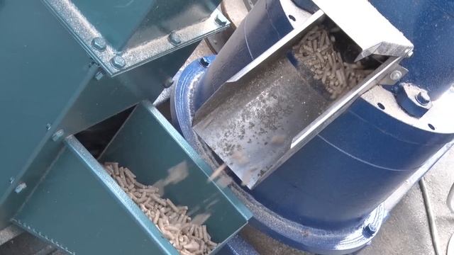 Линия гранулирования сосновых опилок Артмаш с охладительным комплексом 0,4 куба смотреть онлайн