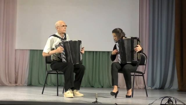 Дуэт баянистов "Ретро" - "Русская кадриль" смотреть онлайн