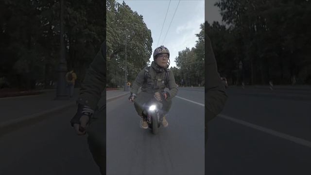 НА МОНОКОЛЕСЕ ПО ДОРОГАМ СПБ СИДЯ, КРАСИВЫЙ ВИД ИЛИ НЕТ? EUCtraiiner смотреть онлайн