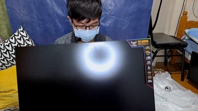 【開箱】TufGaming 27吋超大螢幕!【NightJayss實況】 смотреть онлайн