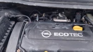 Отверстия для измерения давления масла в ГБЦ двигателя ECOTEC Z18XER Z16XER F16D4 F18D4