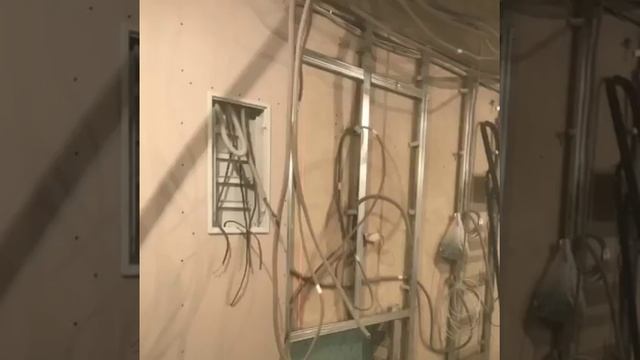 Готовимся к открытию нового салона красоты в центре Саратова смотреть онлайн
