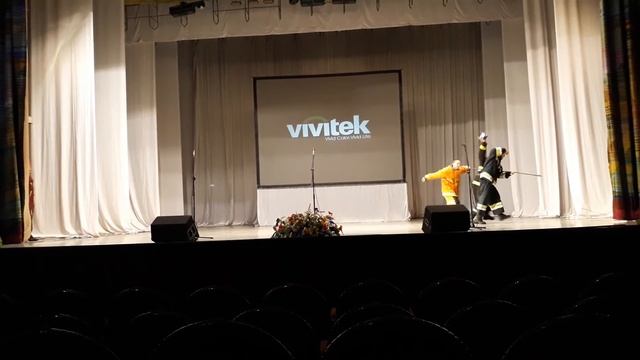 Не легкие будни пожарных смотреть онлайн