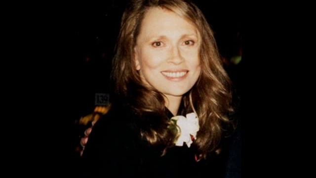 Faye Dunaway смотреть онлайн