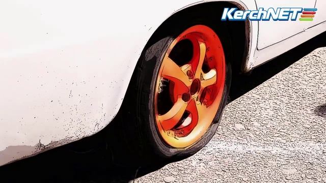Керчь: Дорогие автомобили и заниженные «ВАЗы»: керчане на гонках смотреть онлайн