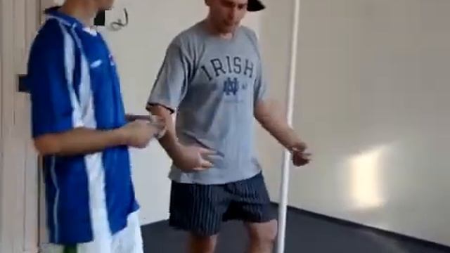 Рэп. Просмотр этого видео строго запрещён для особей без чувства юмора! смотреть онлайн