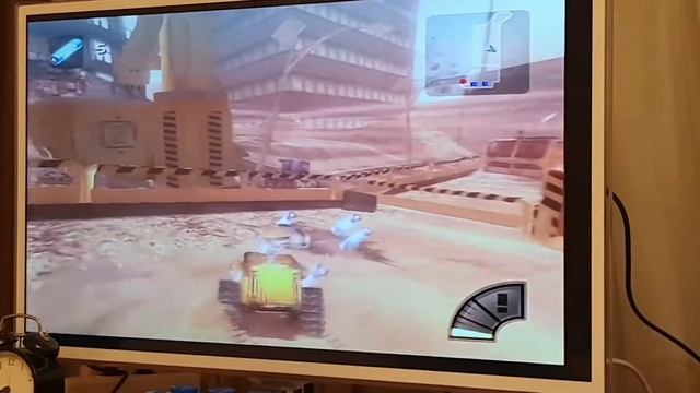 Новая игра на PS2 WALL-E смотреть онлайн