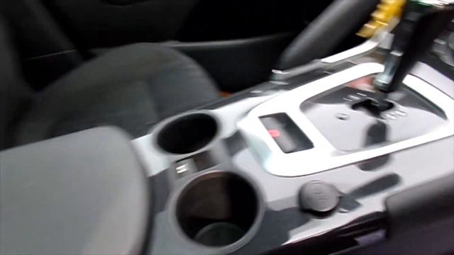 Peugeot 3008 1.6 HDi Semi Auto смотреть онлайн