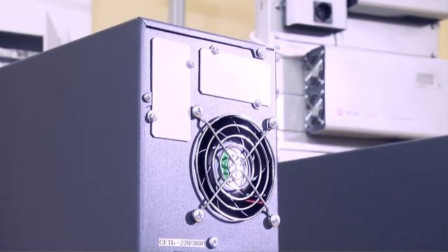 Обзор трехфазных стабилизаторов напряжения Штиль IS3306RT 6 кВА и IS3310RT 10 кВА смотреть онлайн