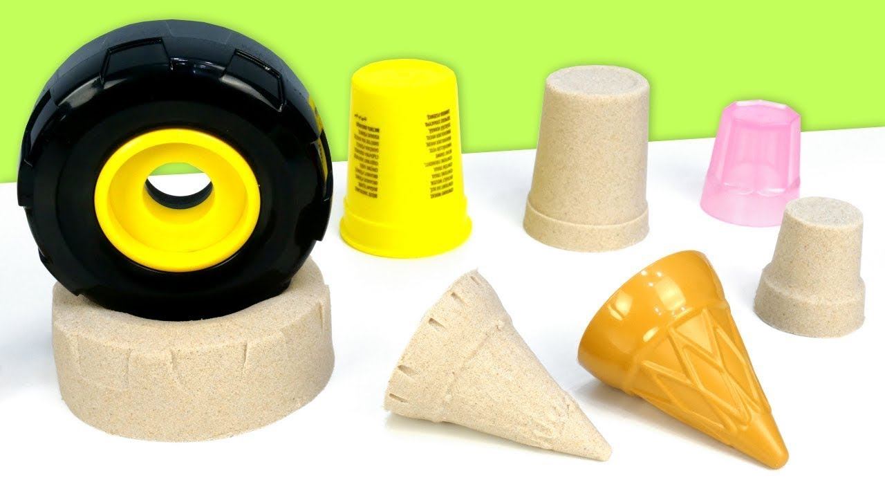 Песочница для малышей. Машинки и конструктор для самых маленьких. Лепим куличики и формочки смотреть онлайн