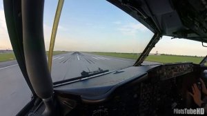 Как пилоты управляют самолетом на земле?