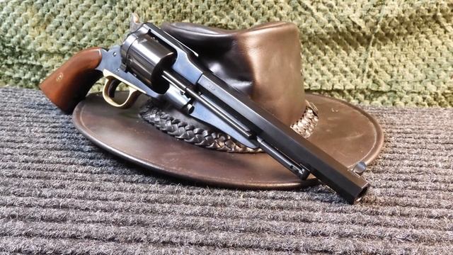 1858 Remington New Army Conversion by A. Uberti. The best revolver of its time! смотреть онлайн