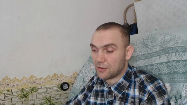 какой сегодня праздник? 18 марта \ праздник каждый день \ праздник к нам приходит \ есть повод смотреть онлайн