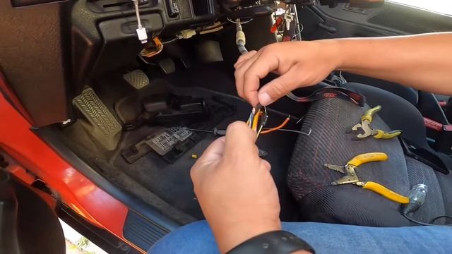 How To Install A S2000 Push Start Button On A Honda CRX