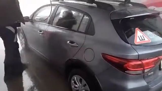 Помыть машину за 100р смотреть онлайн