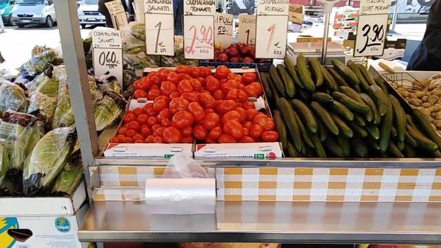 Гуляю по рынку в Турку смотреть онлайн