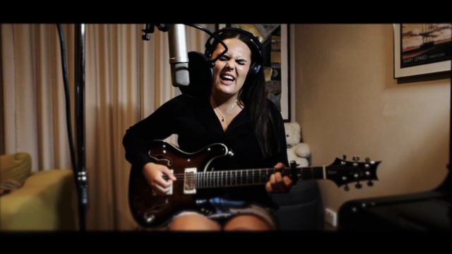 Big Jet Plane // Angus & Julia Stone // Jade OFFICIAL Music video cover смотреть онлайн