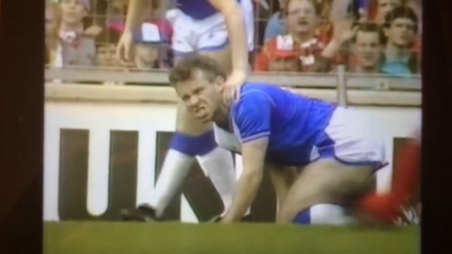 Phoenix From the Flames Alan Hansen смотреть онлайн