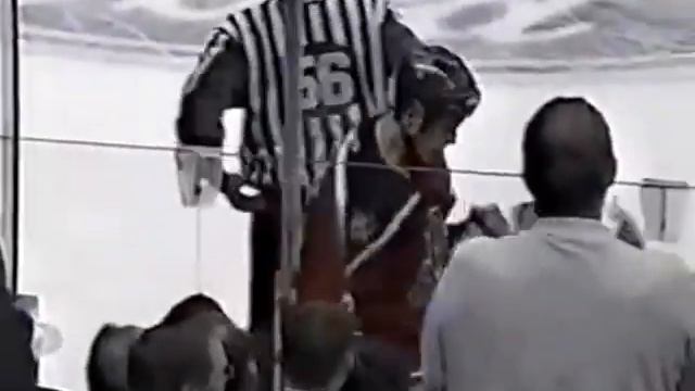 Brad Ference vs Darcy Tucker смотреть онлайн