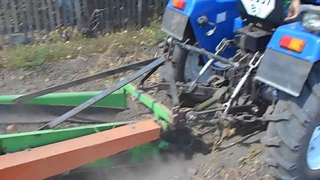 Картофелекопалка однорядная для минитрактора смотреть онлайн