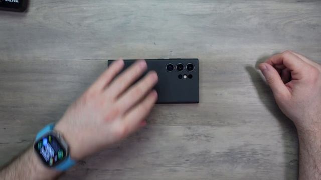 Hands On With The New Vegan Leather Case from Samsung for S24 Ultra! смотреть онлайн