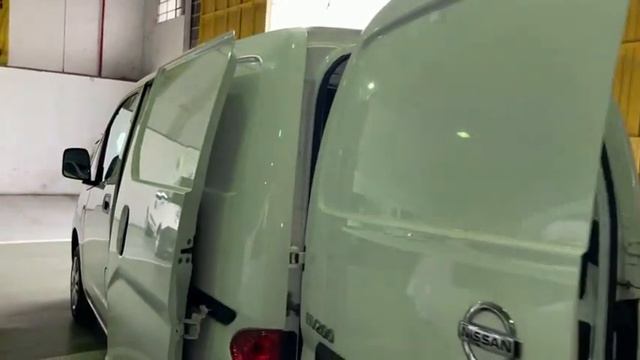 INDUSTRIA MOTORS . NISSAN NV 200 43.000 KM GRAN OCASIÓN смотреть онлайн