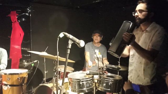 Carmelo Torres & Los Toscos "Tierra de Poetas" смотреть онлайн