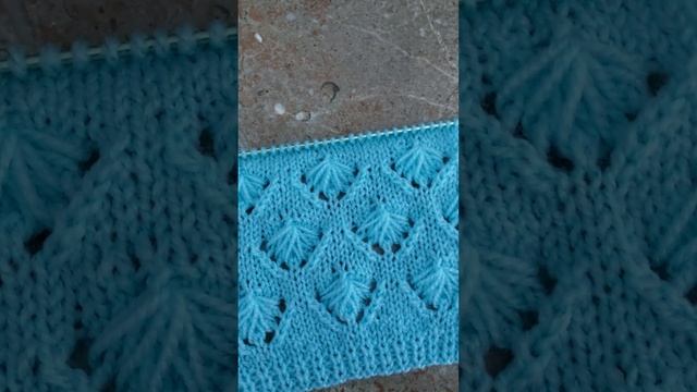 Красивый ажурный узор спицами для вашей новой кофточки, джемпера, жилета. смотреть онлайн